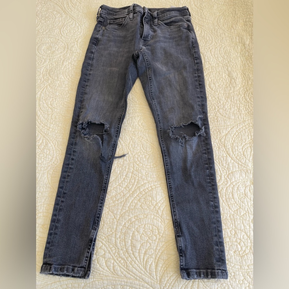 Petite skinny jeans